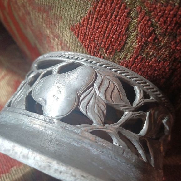 vintage candle holder. Pewter, heavy, pears, Signed Seagull 1998 Etain Canada - Picture 5 of 14